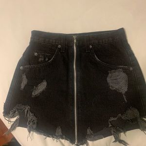 LF black zipper skirt